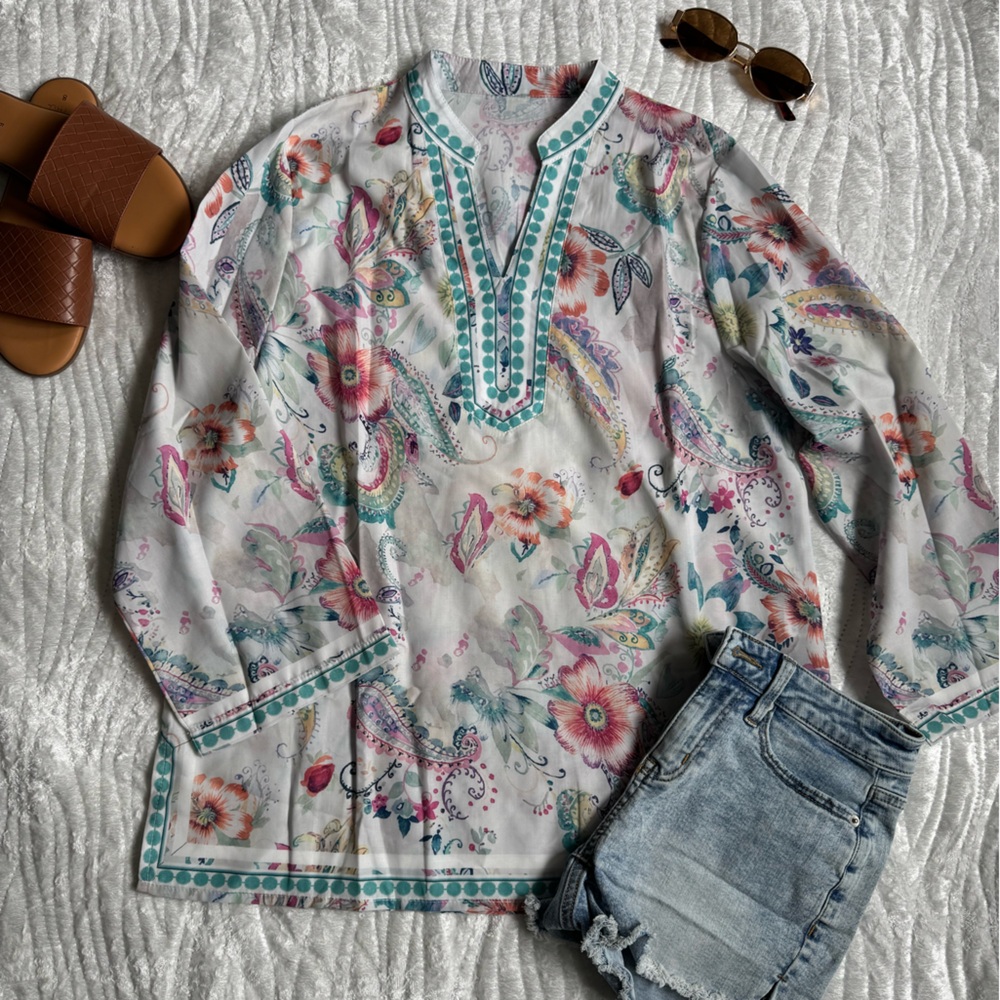 ✨Brand New!💕Floral Boho Printed Button-Up Shirt in Teal & Pink